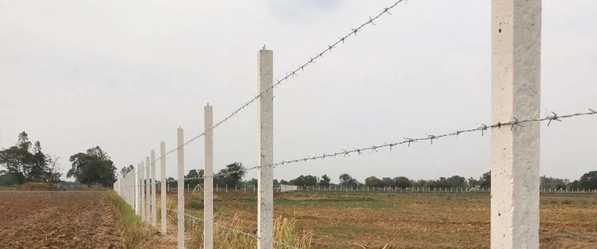 ชุดล้อมเสารั้วลวดหนาม