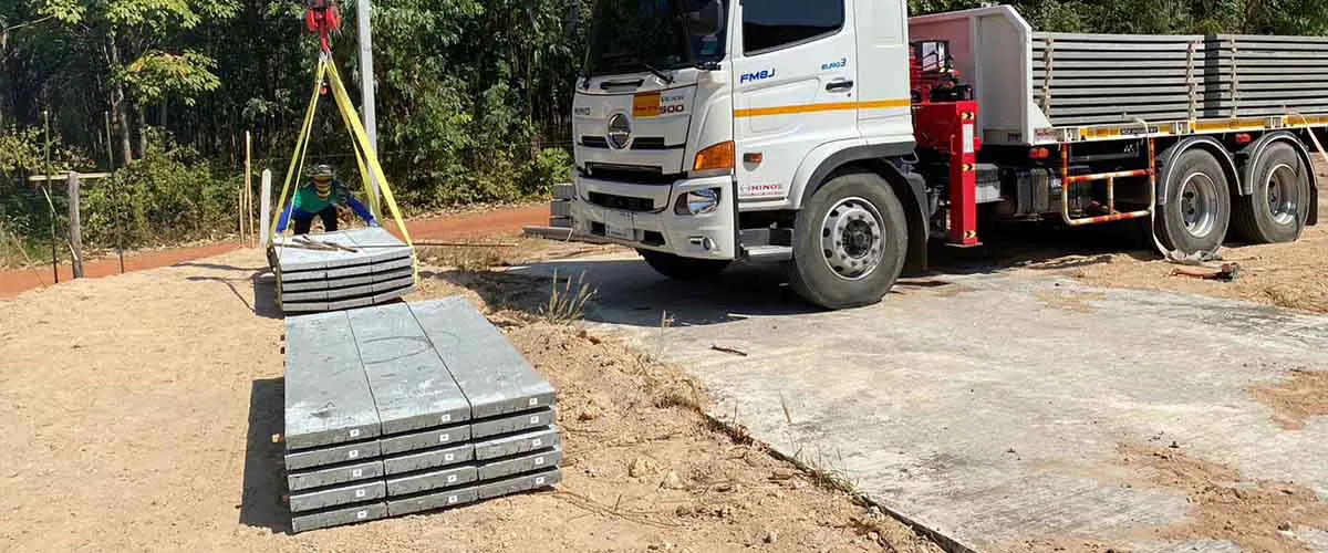 แผ่นพื้นสำเร็จรูป