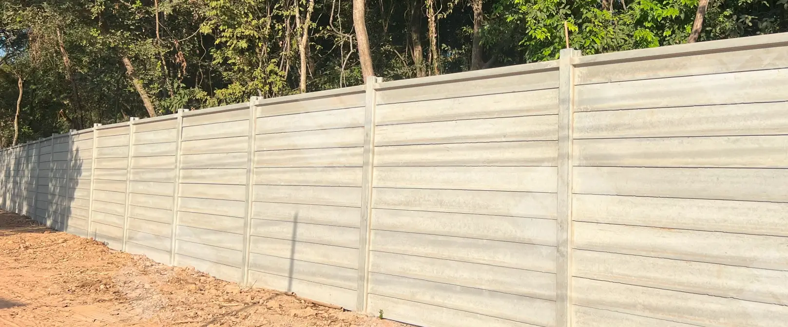 รั้วสำเร็จรูป รั้วคอนกรีต รั้วบ้าน